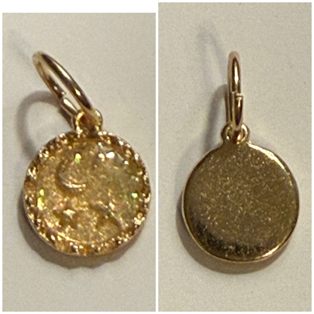 Necklace w/3 charms/pendants - 18”L necklace is 925 silver w/gold plating - Picture 6 of 11